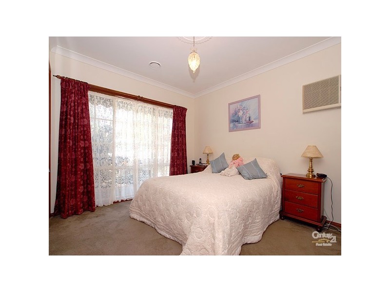 1 Martin Court, Berwick VIC 3806