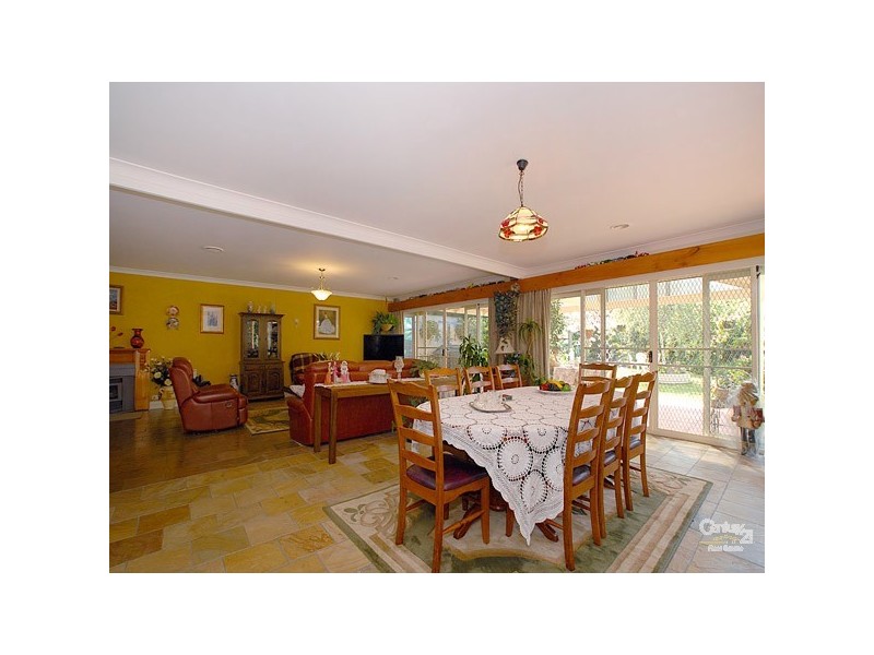 1 Martin Court, Berwick VIC 3806