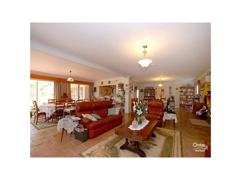 1 Martin Court, Berwick VIC 3806