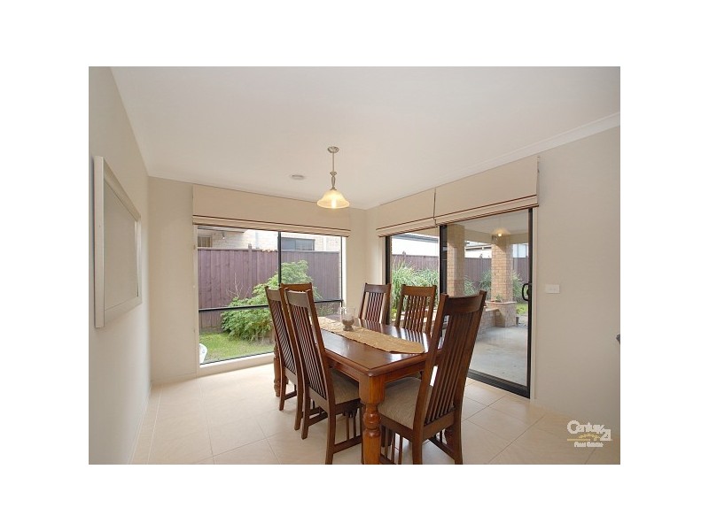 88 Skyline Way, Berwick VIC 3806