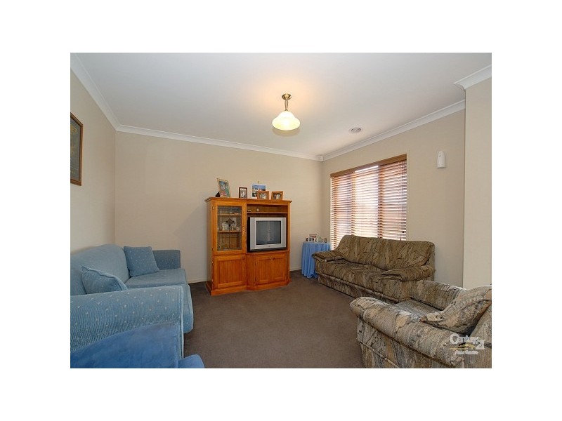 88 Skyline Way, Berwick VIC 3806