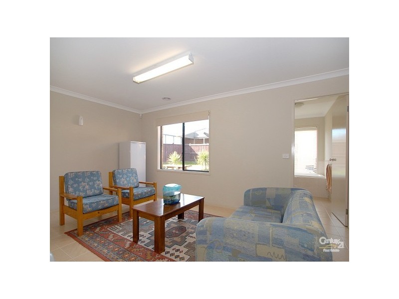 88 Skyline Way, Berwick VIC 3806