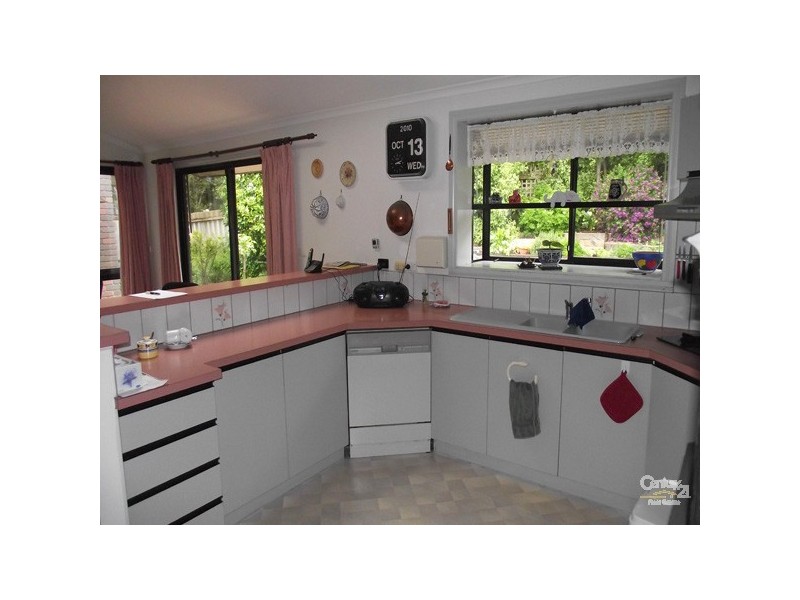 2 Kirkfell Court, Berwick VIC 3806