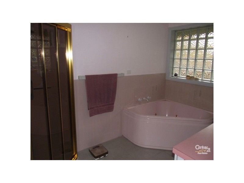 2 Kirkfell Court, Berwick VIC 3806