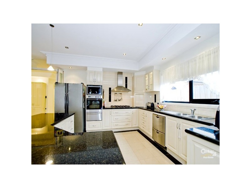 7 Tegans Close, Hallam VIC 3803