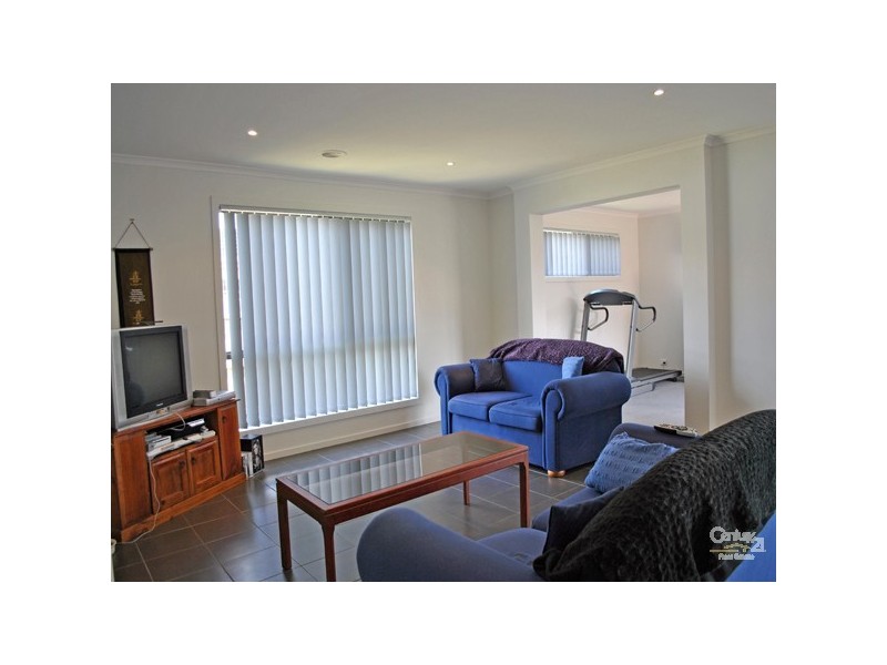 68 Golf Links Road, Berwick VIC 3806