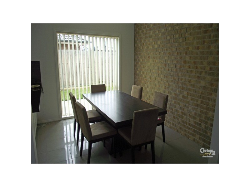 7 Amberley Drive, Pakenham VIC 3810