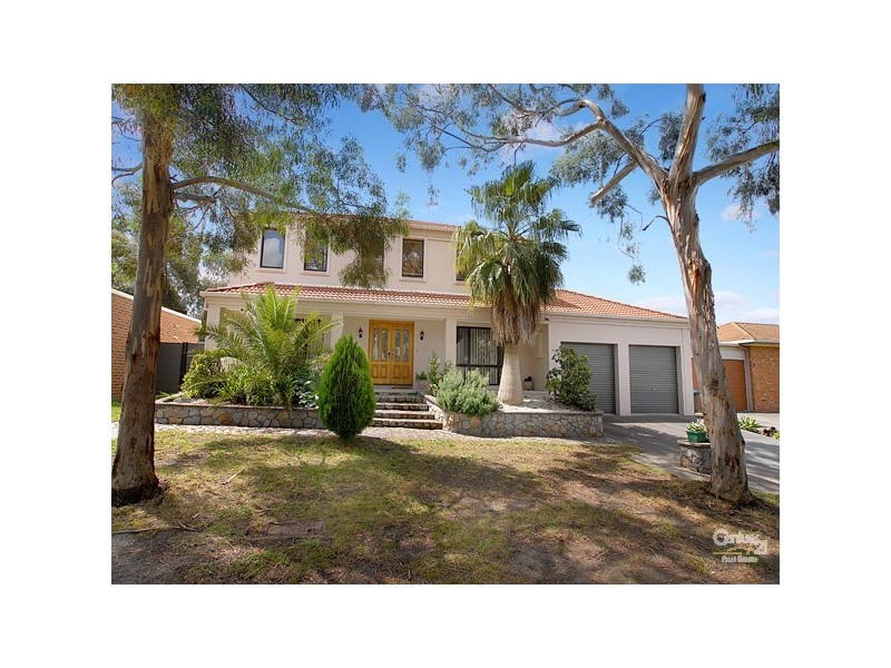 14 Bangalay Place, Berwick VIC 3806