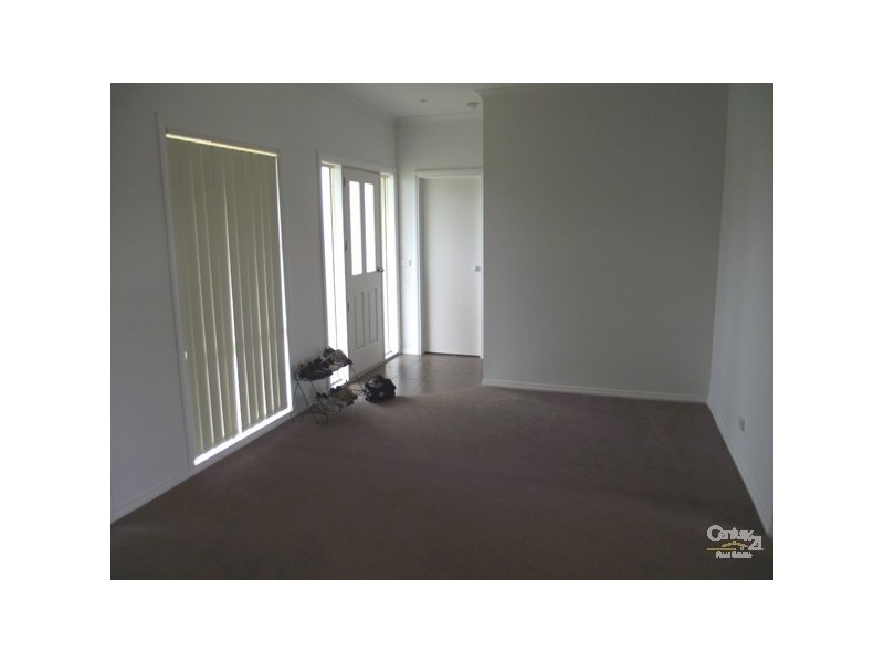 7 Amberley Drive, Pakenham VIC 3810