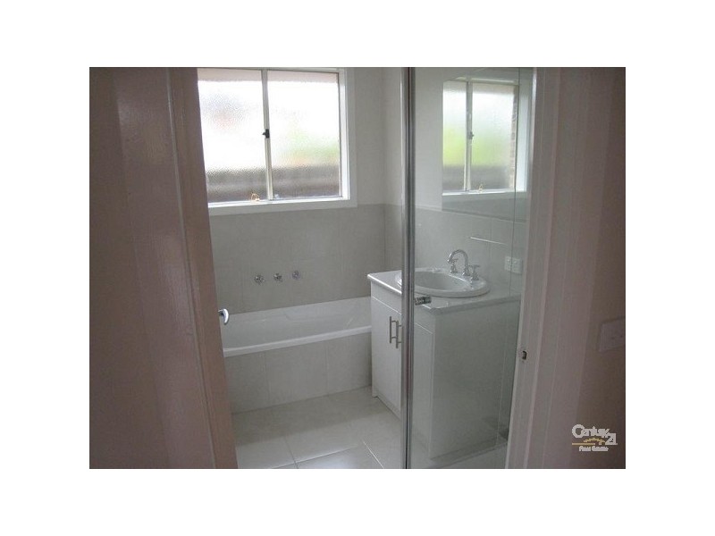 2/1 Lebanon Street, Dandenong VIC 3175