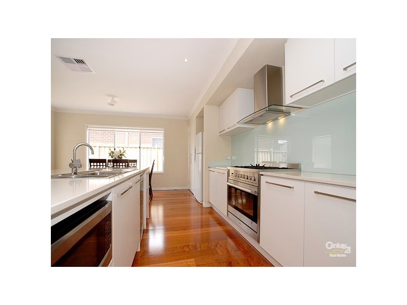 36 Island Circuit, Lyndhurst VIC 3975