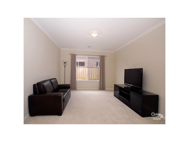 36 Island Circuit, Lyndhurst VIC 3975