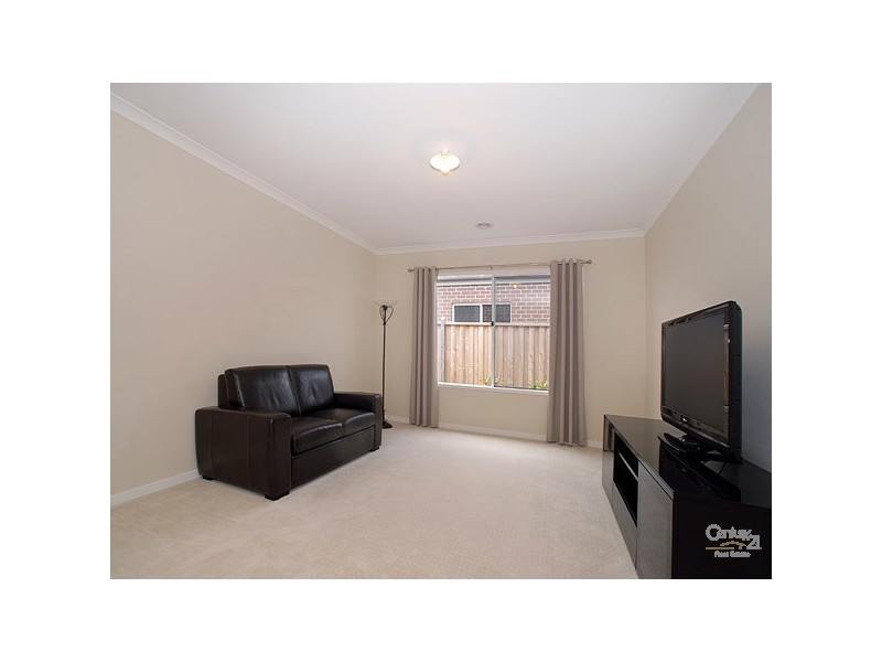 36 Island Circuit, Lyndhurst VIC 3975