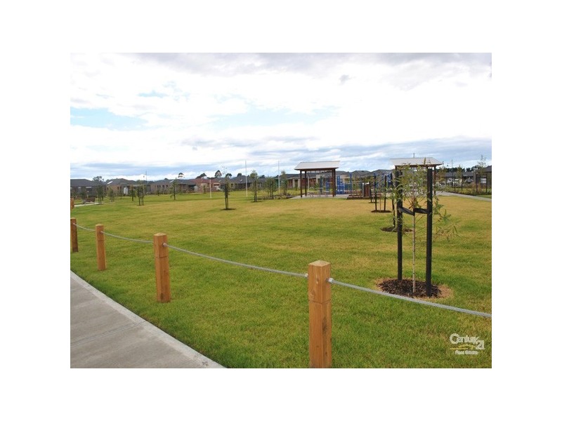 3 Pimpernel Place, Cranbourne North VIC 3977