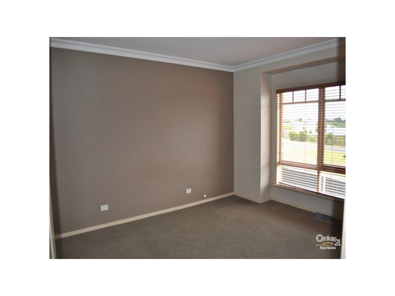 3 Grandview Terrace, Narre Warren South VIC 3805