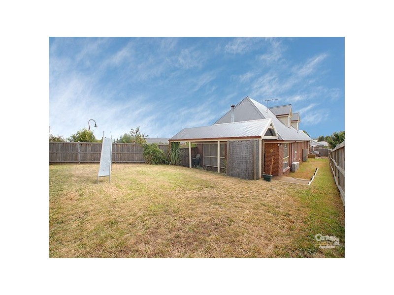 4 Tyrell Place, Berwick VIC 3806