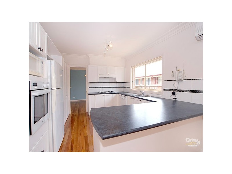 4 Tyrell Place, Berwick VIC 3806