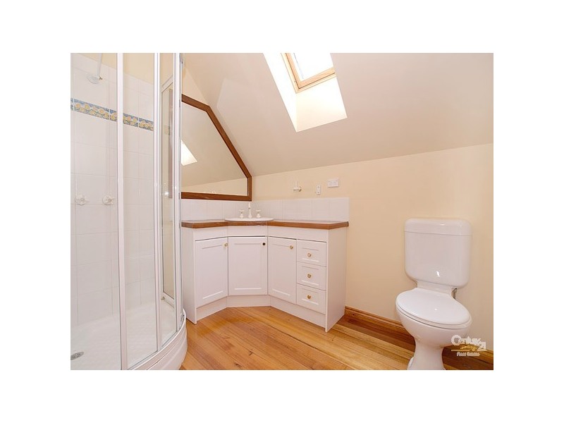 4 Tyrell Place, Berwick VIC 3806