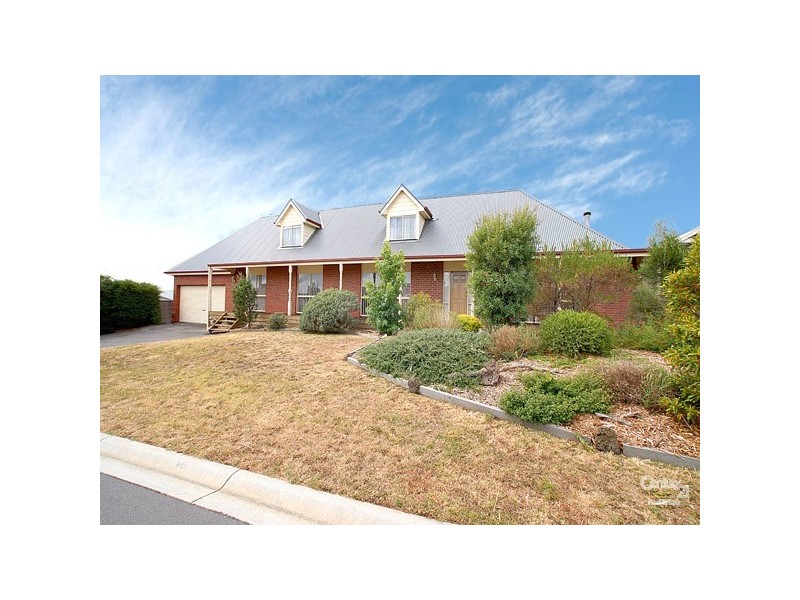 4 Tyrell Place, Berwick VIC 3806