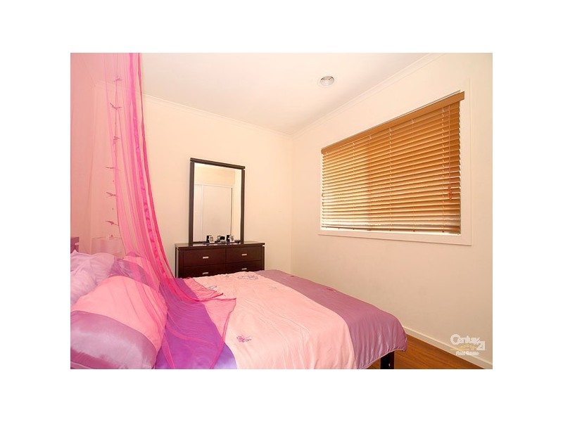 4 O Connell Street, Berwick VIC 3806