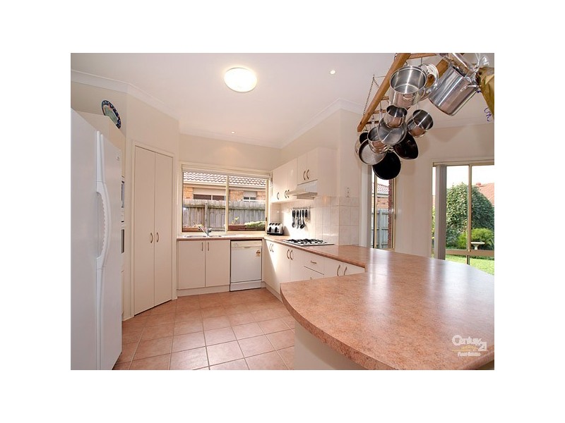 60 The Promenade, Narre Warren South VIC 3805