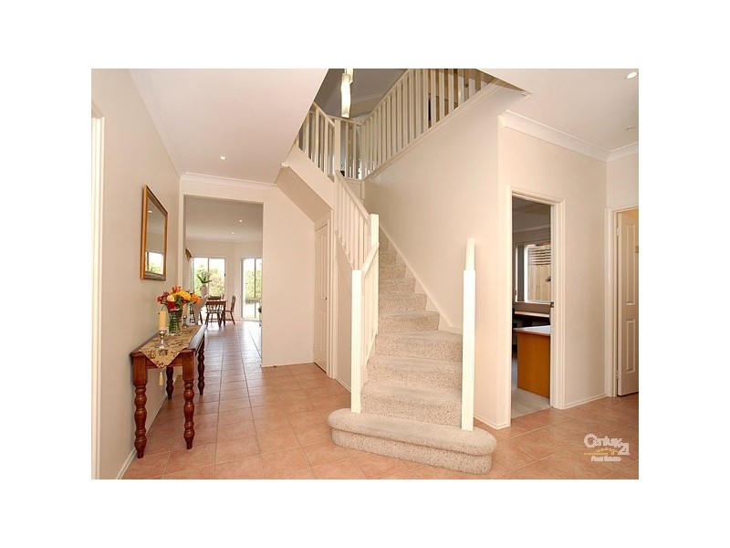 60 The Promenade, Narre Warren South VIC 3805