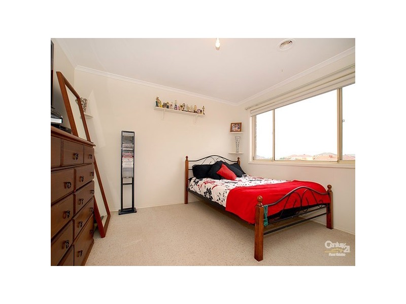 60 The Promenade, Narre Warren South VIC 3805