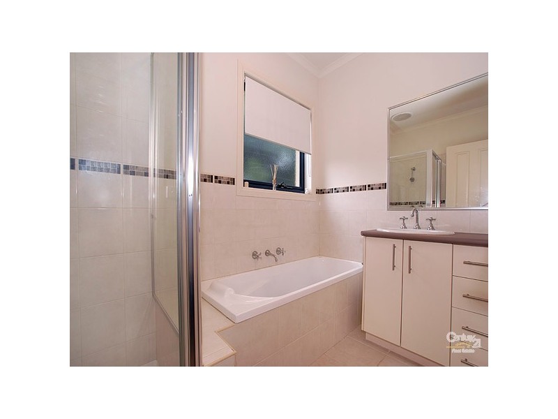 1/49 Palmerston Street, Berwick VIC 3806