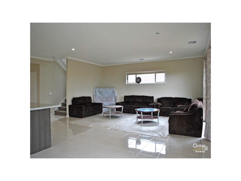 91 Brundrett Road, Narre Warren North VIC 3804