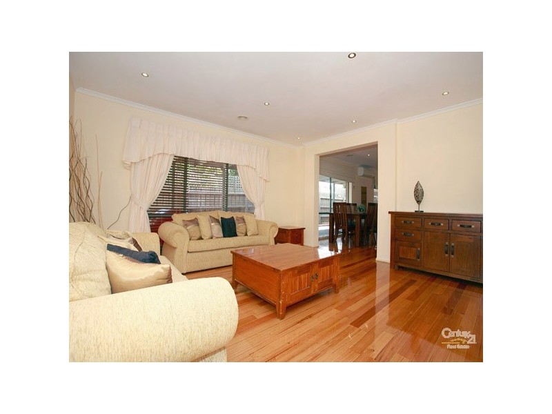 92 Bellevue Drive, Berwick VIC 3806