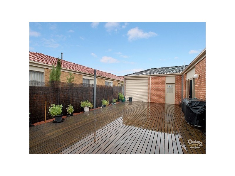 8 Cashel Court,, Berwick VIC 3806