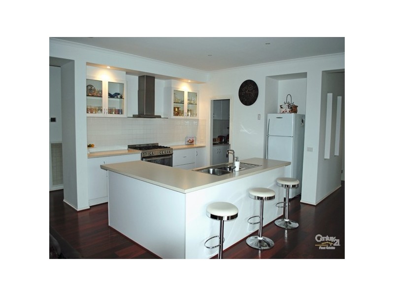 61 Loxley Boulevard, Narre Warren South VIC 3805