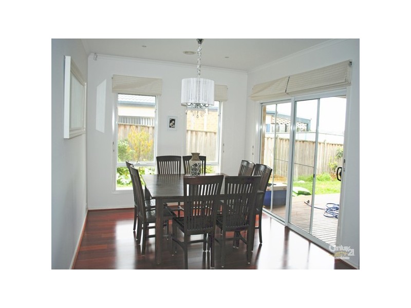 61 Loxley Boulevard, Narre Warren South VIC 3805