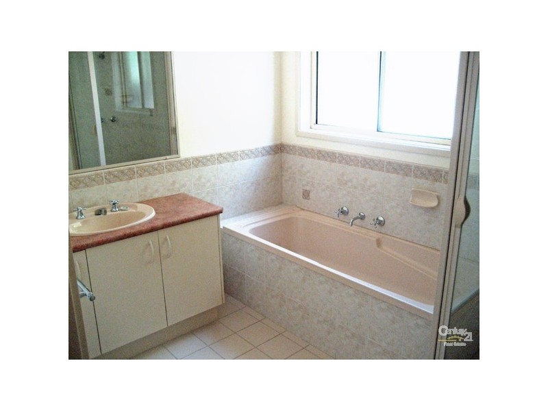 20 Cullen Close, Berwick VIC 3806