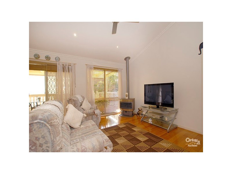 9 Lisson Court, Berwick VIC 3806