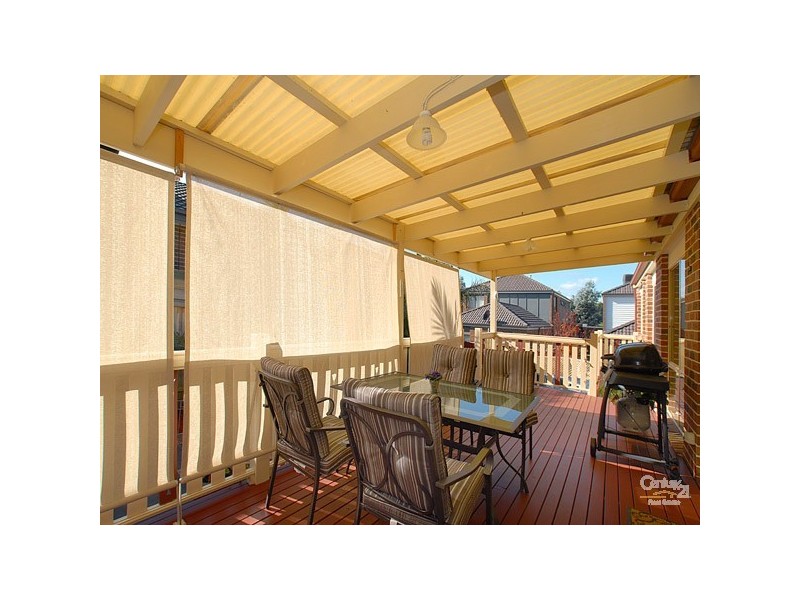 9 Lisson Court, Berwick VIC 3806