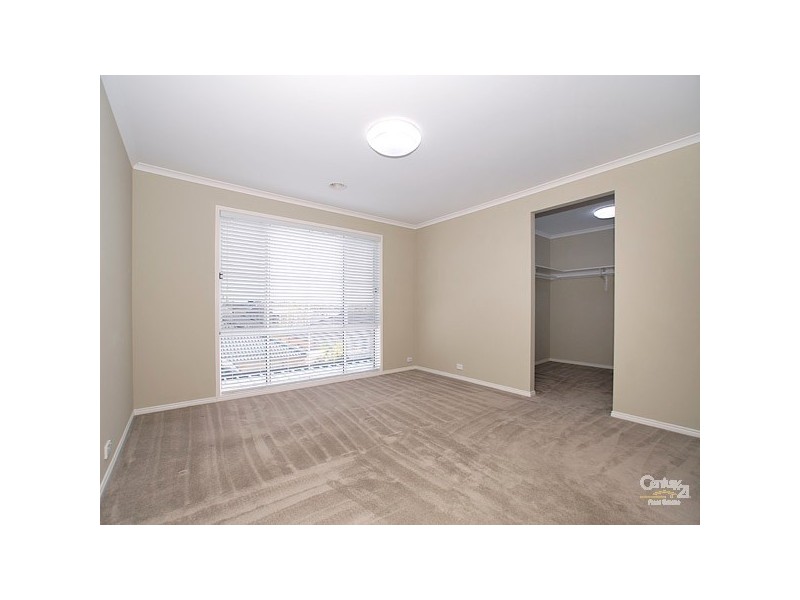 6 Oxford Court,, Narre Warren South VIC 3805