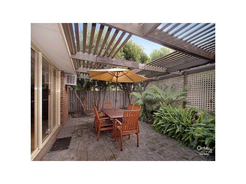 81 Avebury Drive, Berwick VIC 3806