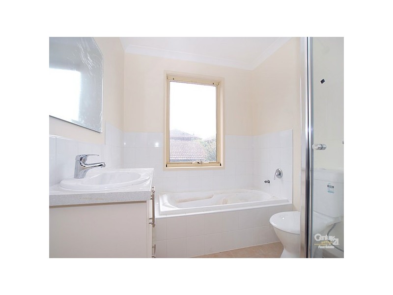 2/19 Hemmings Street, Dandenong VIC 3175