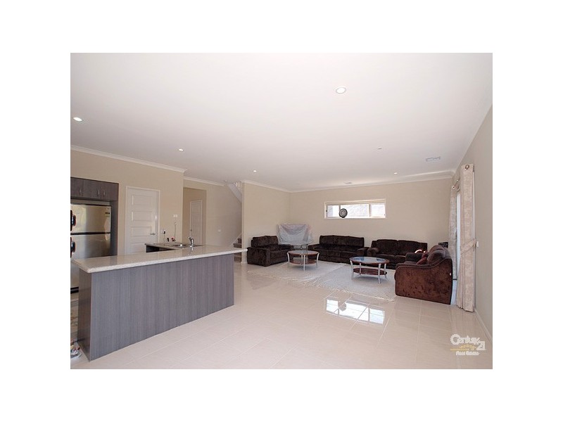 91 Brundrett Road, Narre Warren North VIC 3804