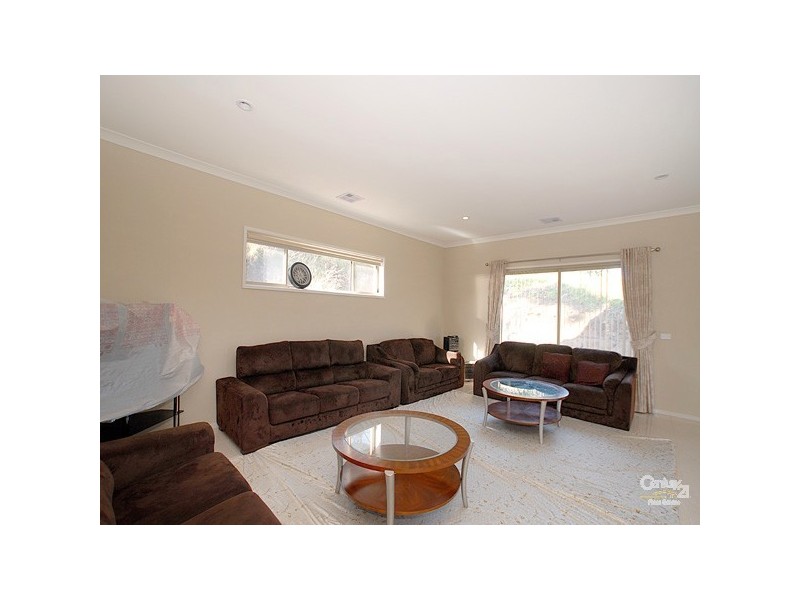 91 Brundrett Road, Narre Warren North VIC 3804