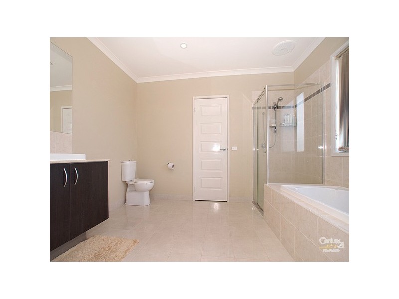 91 Brundrett Road, Narre Warren North VIC 3804