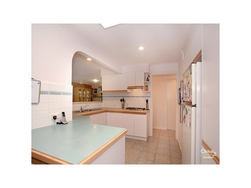 8 Melrose Court, Berwick VIC 3806