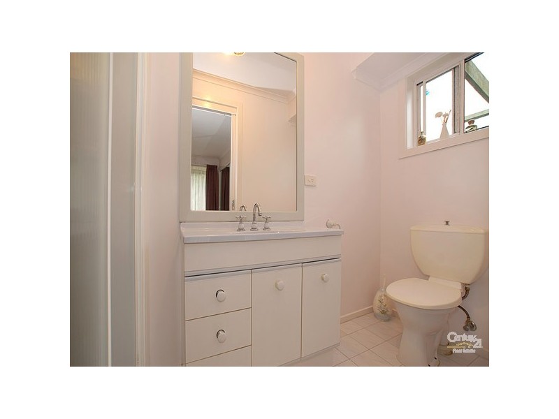 8 Melrose Court, Berwick VIC 3806