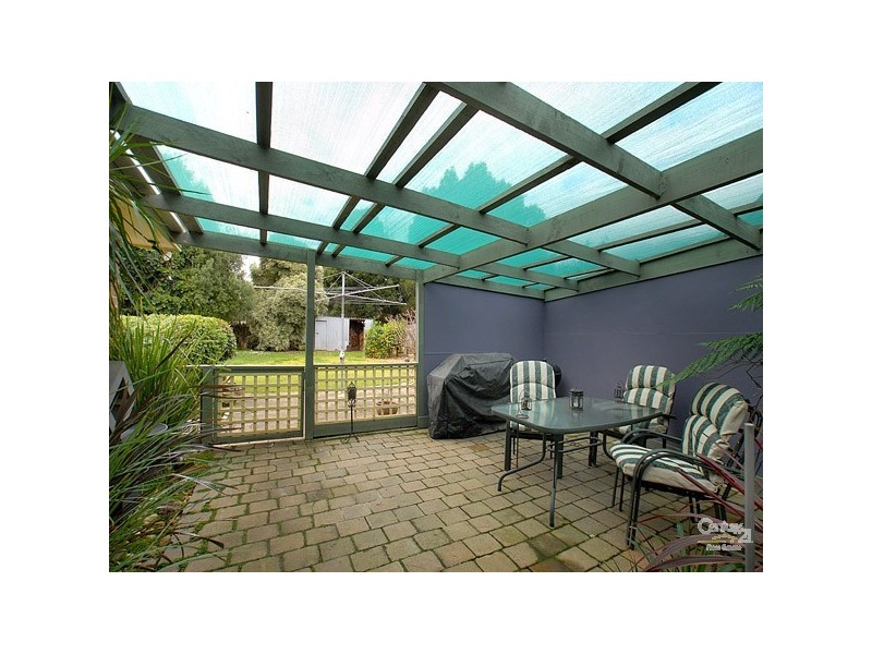 8 Melrose Court, Berwick VIC 3806