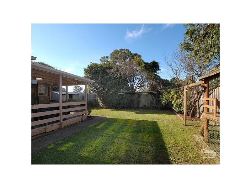 6 Andrew Street, Hampton Park VIC 3976