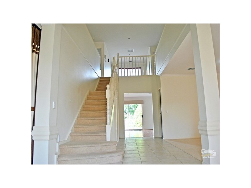 3 Pheasant Court, Berwick VIC 3806