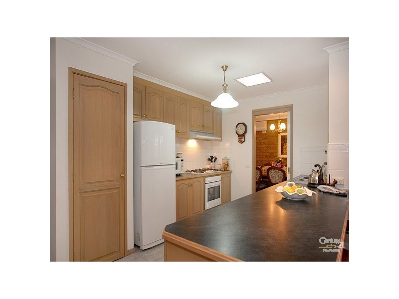 30 Willslie Crescent, Berwick VIC 3806