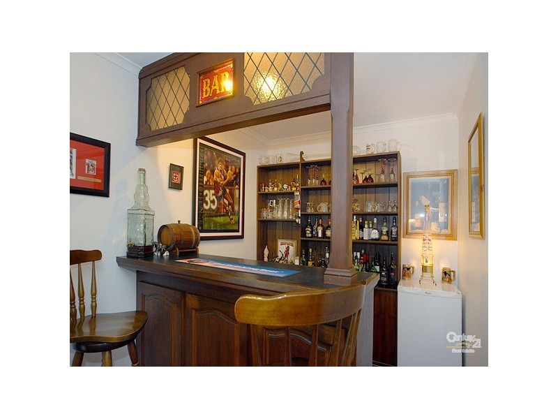 30 Willslie Crescent, Berwick VIC 3806