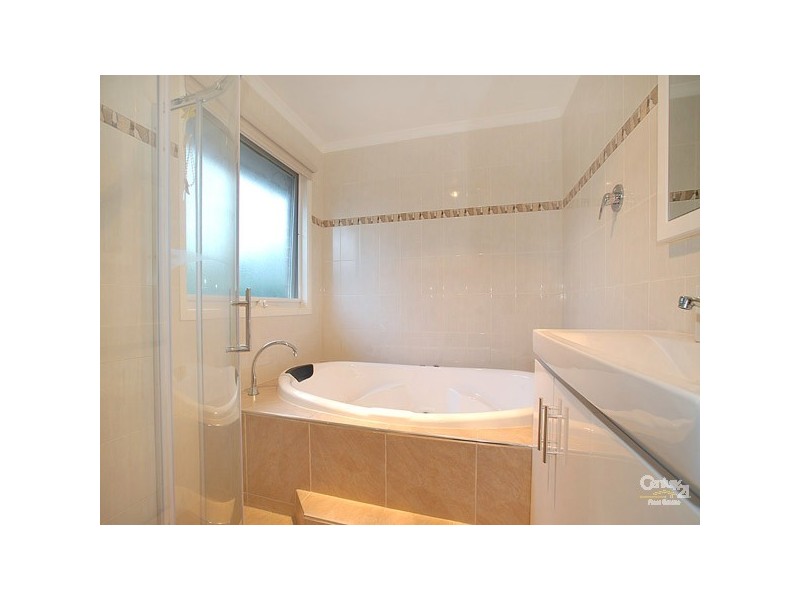 14 Glenbrae Court, Berwick VIC 3806